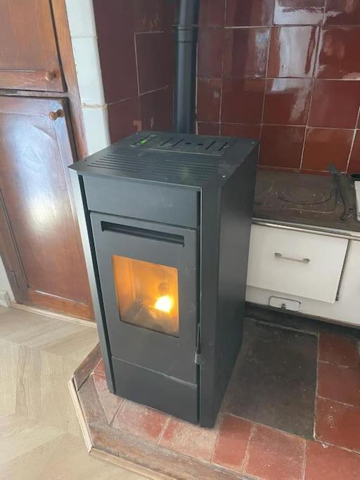 Acogedora Casa Con Patio-Parking Villa Albarracin Ngoại thất bức ảnh